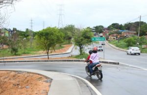 TRÂNSITO É ALTERADO NA AVENIDA DAS TORRES