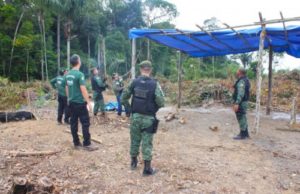 INVASÃO DE TERRAS PRÓXIMO A RESERVA ADOLPHO DUCKE É DESARTICULADA