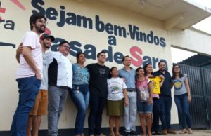 CASA DE SARA EM IRANDUBA RECEBE VISITA ESPECIAL E GANHA AUXÍLIO FINANCEIRO POR UM ANO