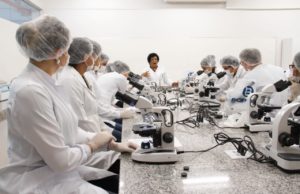FACULDADE PROMOVE AÇÃO DE CONSCIENTIZAÇÃO SOBRE H1N1 E ISTs