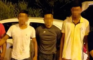 GRUPO É DETIDO COM ARMA FALSA NA PONTE RIO NEGRO