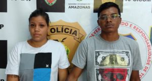 CASAL É PRESO COM MAIS DE 100 TROUXINHAS DE DROGAS NA COMPENSA