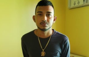 POLÍCIA RECUPERA CARRO ROUBADO E PRENDE FORAGIDO DA JUSTIÇA