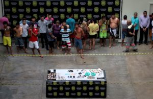 Operação contra o tráfico de drogas prende 61 pessoas em Manaus