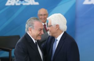 TEMER E MOREIRA FRANCO DENUNCIADOS POR ROUBO MILIONÁRIO