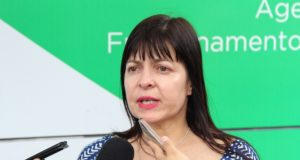 Preconceito contra mulheres no trânsito pode virar caso de polícia, alerta delegada