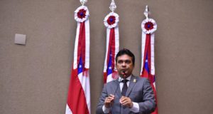 Campelo vê avanços na Comissão Especial que trata do movimento grevista de professores