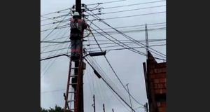 Prefeitura de Iranduba dá calote de luz e deixa feirantes no breu