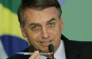 BOLSONARO NÃO VAI PARTICIPAR DE MANIFESTAÇÕES