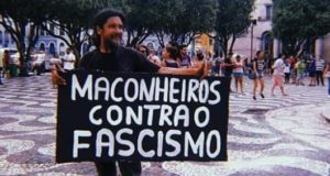 Caiu na rede: Professor simula enforcamento em Manaus e vai preso