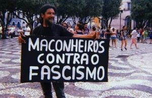 Caiu na rede: Professor simula enforcamento em Manaus e vai preso