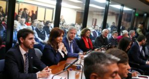Ex-presidente Cristina Kirchner enfrenta quarta sessão de julgamento