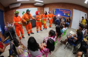 Prosamim intensifica a importância da reciclagem junto aos moradores