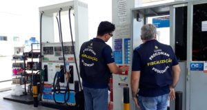 Gasolina apresenta queda em preço na bomba segundo pesquisa do Procon-AM
