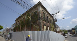 Primeiro hotel de luxo construído em 1899 será restaurado em Manaus