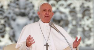 Papa diz que diálogo é a solução para a crise no Chile