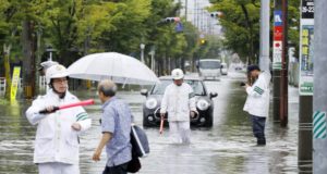 Região oeste do Japão é atingida por fortes chuvas