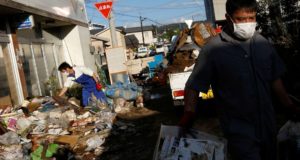 População afetada por tufão Hagibis tem dificuldades para se recuperar