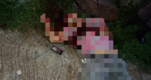 Pistoleiros do CV executam homem a tiros de fuzil na frente do prédio onde morava