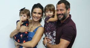 Malvino Salvador e Kyra Gracie vão se casar em Fernando de Noronha