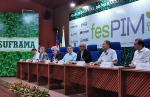 Coronel Menezes confirma vinda de Jair Bolsonaro a Manaus durante FesPIM, em novembro