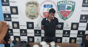 Em Manacapuru, homem é preso com cinco quilos de oxi e 300 gramas de cocaína em pó