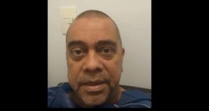 VÍDEO: Cantor Arlindo Júnior revela que está com câncer na cabeça