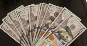 EUA devem impor tarifas adicionais a importações da União Europeia