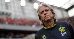 Sem cinco titulares, Jesus bate cabeça para montar esquema flamenguista contra Fortaleza