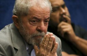 Liberdade de Lula está nas mãos da Justiça