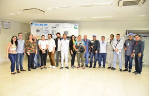 Jornalistas convidados para a I fesPIM conhecem processo de produção das fábricas do PIM e visitam Unidade de Conservação