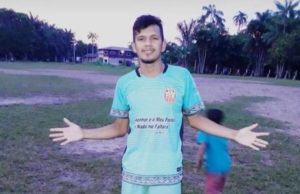 Jogador de futebol desaparece após colisão entre lancha e balsa, no AM