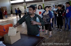 Corte eleitoral do Uruguai adia resultado das eleições
