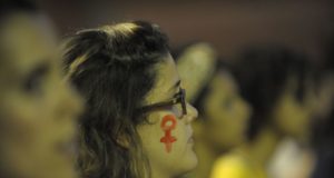 Projetos online estimulam combate à violência contra a mulher