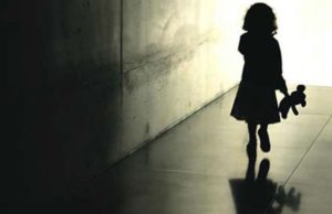 Casal é preso por estuprar crianças em fila para adoção