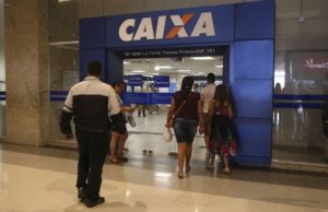 Nascidos em abril e maio podem sacar FGTS a partir de hoje