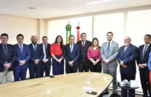 Governador em exercício, Yedo Simões, sanciona leis da previdência, de contratação de crédito e de recuperação de débitos