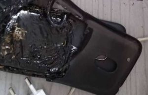 Mulher sofre queimaduras após celular da marca Motorola pegar fogo