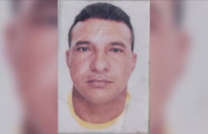 Pastor morre eletrocutado durante pregação em culto evangélico