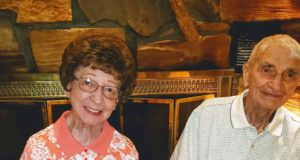 Marido e mulher morrem com 20 minutos de diferença entre eles depois de passarem 70 anos juntos