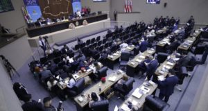 Setor de Habitação do AM receberá R$ 350 mil em emendas da Aleam
