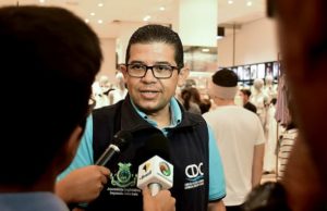 No AM, supermercado que conferir compras de clientes será multado