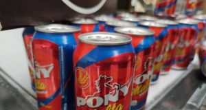 Drogas são encontradas em latas de energético em embarcação no Rio Solimões