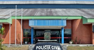 Polícia Civil prende homem por matar companheira e enterrar no quintal de casa, em dezembro