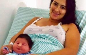 Bebê gigante nasce com quase 5kg: Mãe diz que foi “enganada” pelo ultrassom
