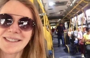 Ex-senadora Vanessa Grazziotin posta self em ônibus e população reage