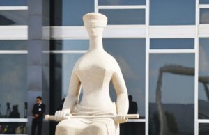 STF torna réu deputado denunciado por forjar atentado contra siDecisão julgada em sessão do plenário virtual do Supremo foi unânime