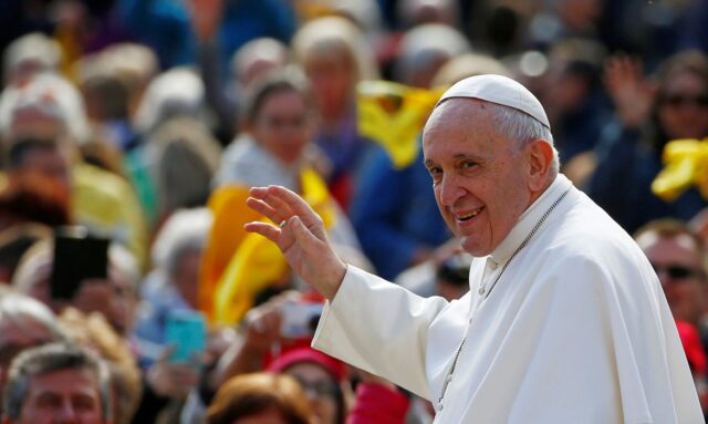 Papa Francisco fala no Vaticano