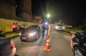 Detran-AM flagrou 277 motoristas embriagados no Carnaval