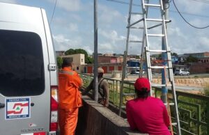 Plataformas de Dados instaladas em igarapés passam por vistoria